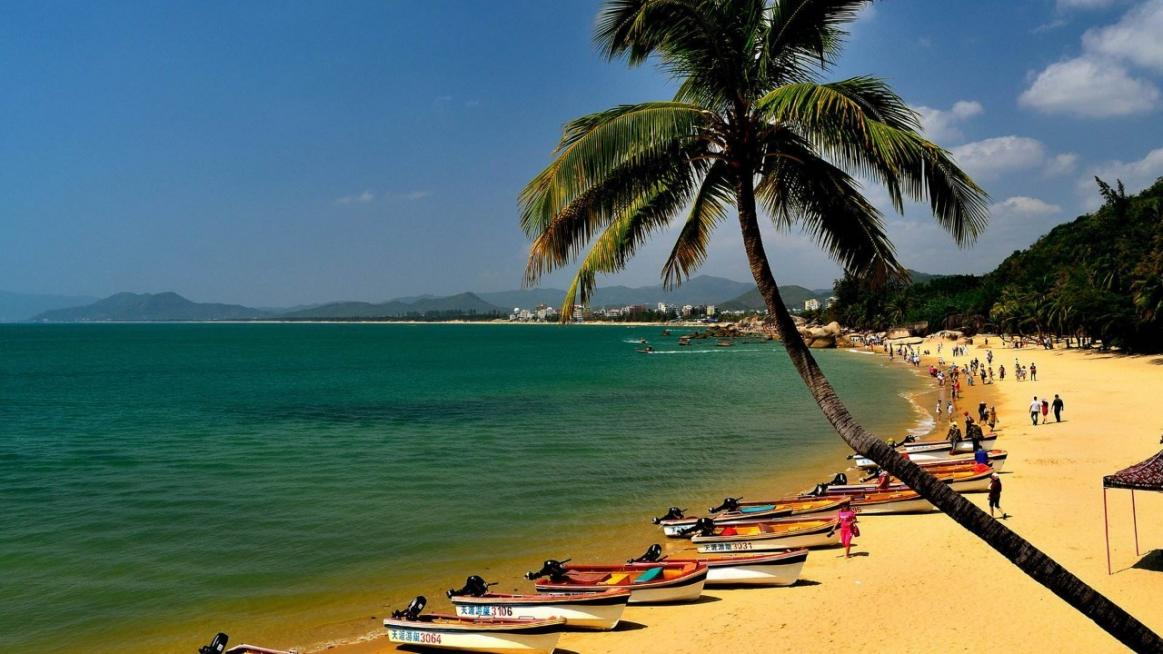 海南盛情邀请，尊敬的领导与朋友们共聚一堂