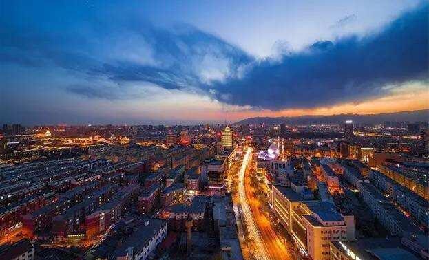 呼和浩特盛会,嘉宾云集,观众热情洋溢