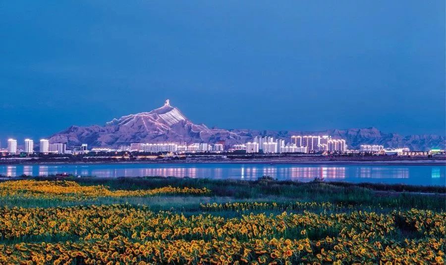 乌海智能生活新篇章，科技新品引领未来指尖体验